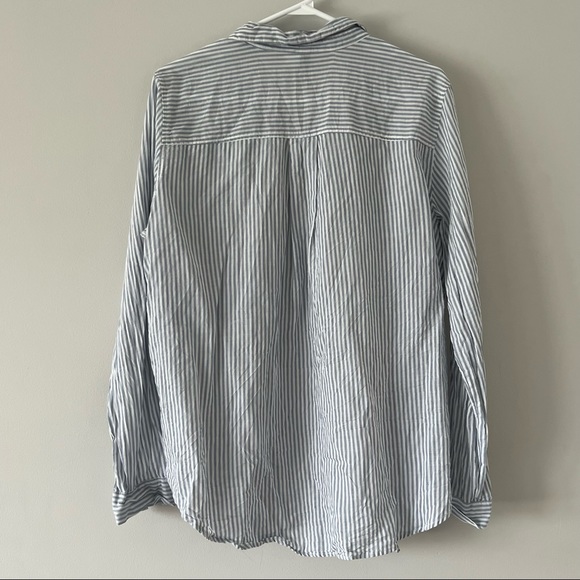 H&M Blue & White Striped Button Down - Picture 2 of 2